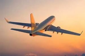 अप्रैल में घरेलू हवाई यातायात बढ़कर 1.32 करोड़ पर पहुंचा