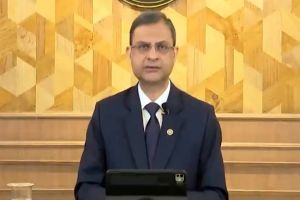  आरबीआई ने रीपो रेट में 25 बेसिस पॉइंट की कटौती की , नए गवर्नर संजय मल्होत्रा की पहली पॉलिसी की 10 बड़ी बातें