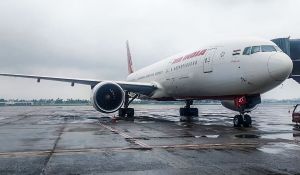  अहमदाबाद विमान हादसे के बाद एयर इंडिया का बड़ा कदम, अंतरराष्ट्रीय उड़ानों में 15 फीसदी की कटौती