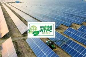 एनटीपीसी ग्रीन ने खावड़ा सौर परियोजना में 49 मेगावाट क्षमता चालू की