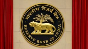 रिज़र्व बैंक की मौद्रिक नीति समिति की तीन दिन की बैठक कल से शुरू रिज़र्व बैंक की मौद्रिक नीति समिति की तीन दिन की बैठक कल से शुरू
