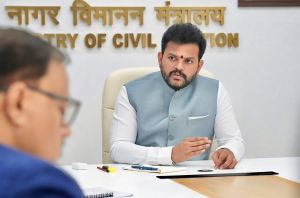 केंद्र ने इंडिगो को दिए सख्त निर्देश, रविवार रात 8 बजे तक रिफंड पूरा करना अनिवार्य केंद्र ने इंडिगो को दिए सख्त निर्देश, रविवार रात 8 बजे तक रिफंड पूरा करना अनिवार्य