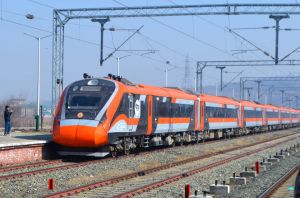 बजट से पहले रेलवे शेयरों में उछाल, मार्केट कैप 66,500 करोड़ रुपए बढ़ा बजट से पहले रेलवे शेयरों में उछाल, मार्केट कैप 66,500 करोड़ रुपए बढ़ा