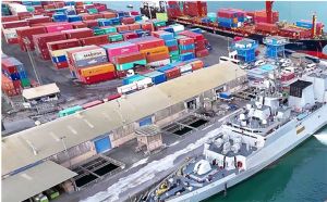 भारत का व्यापारिक निर्यात दिसंबर में बढ़कर 38.51 अरब डॉलर रहा भारत का व्यापारिक निर्यात दिसंबर में बढ़कर 38.51 अरब डॉलर रहा