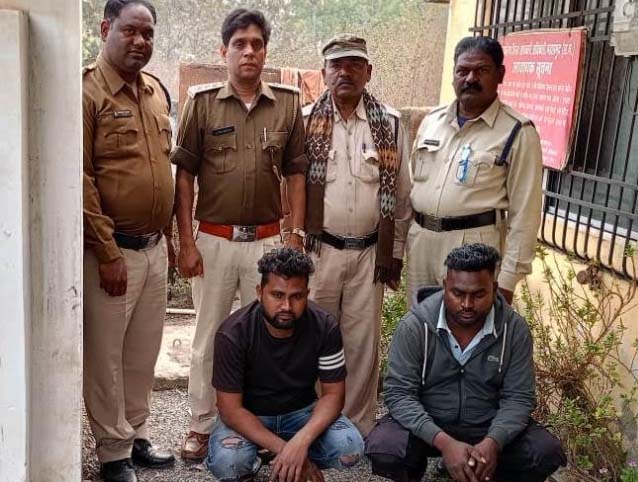 शराब बेचने वाले तीन आरोपियों के विरूद्ध कार्यवाही शराब बेचने वाले तीन आरोपियों के विरूद्ध कार्यवाही