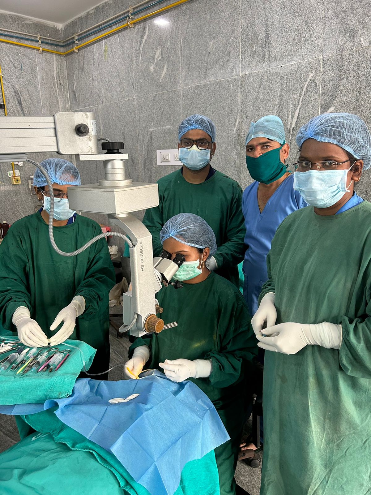 सिम्स में नेत्ररोग विभाग में 2 मरीजों का एक साथ कॉर्निया एवं लैंस प्रत्यारोपण का सफल ऑपरेशन सिम्स में नेत्ररोग विभाग में 2 मरीजों का एक साथ कॉर्निया एवं लैंस प्रत्यारोपण का सफल ऑपरेशन