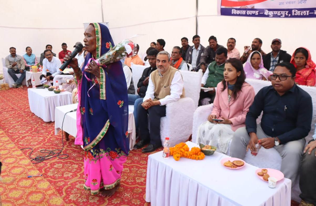 पक्के घर और उज्ज्वला गैस से बदल रही जीवन शैली पक्के घर और उज्ज्वला गैस से बदल रही जीवन शैली