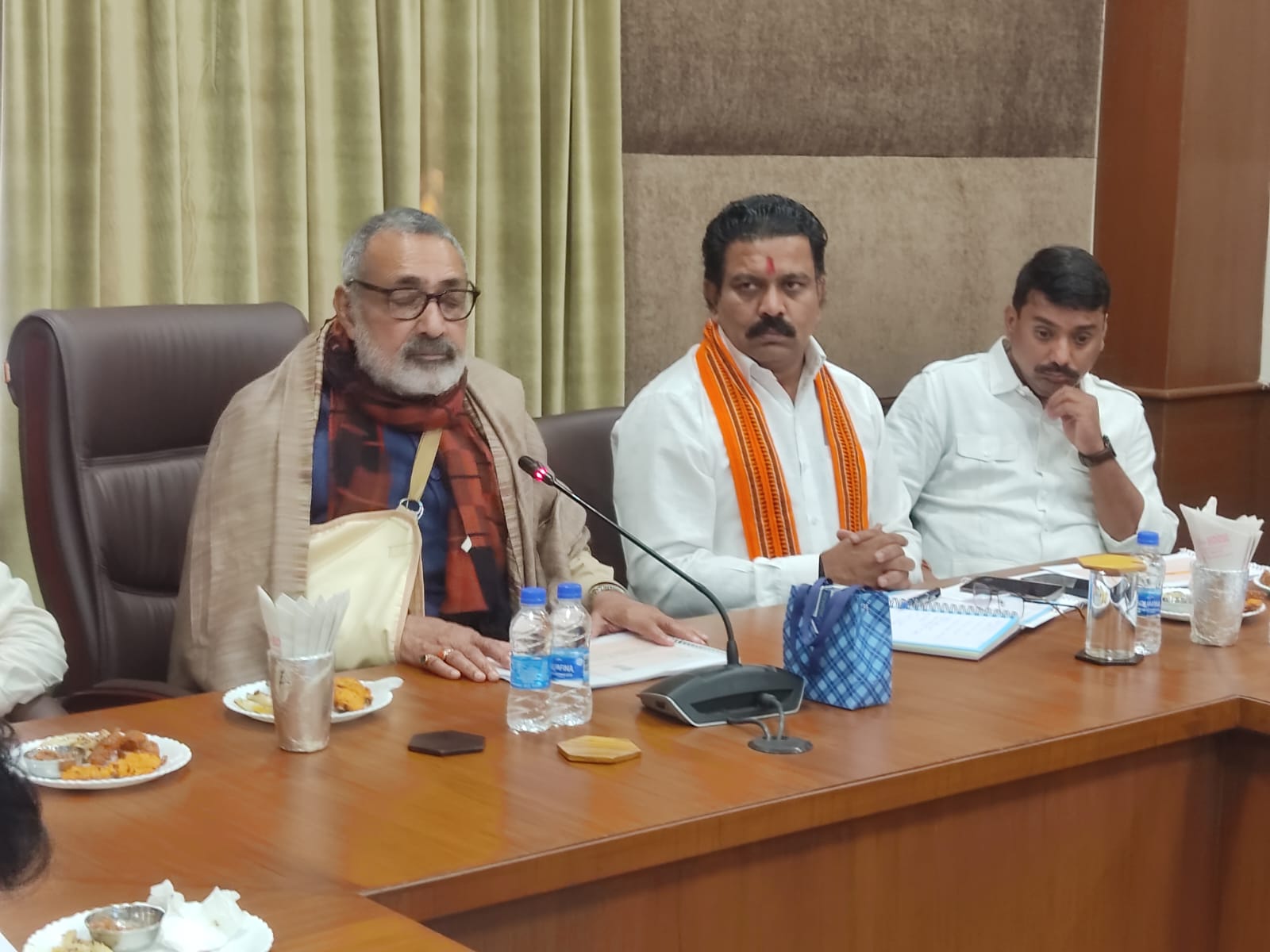 छत्तीसगढ़ की 56 लाख दीदियों को बनाया जाएगा लखपति – केन्द्रीय मंत्री गिरिराज सिंह छत्तीसगढ़ की 56 लाख दीदियों को बनाया जाएगा लखपति – केन्द्रीय मंत्री गिरिराज सिंह