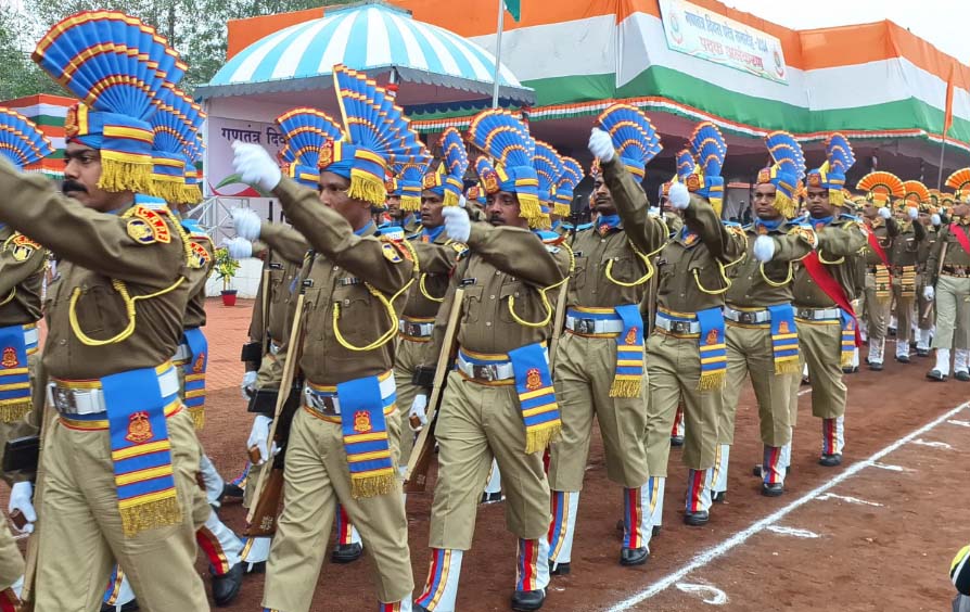 गणतंत्र दिवस समारोह की तैयारियां पूरी-मार्च-पास्ट, पदक अलंकरण सहित हुई फुल ड्रेस फायनल रिहर्सल गणतंत्र दिवस समारोह की तैयारियां पूरी-मार्च-पास्ट, पदक अलंकरण सहित हुई फुल ड्रेस फायनल रिहर्सल