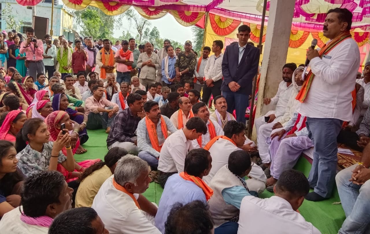 महतारी वंदन योजना पर छत्तीसगढ़ सरकार शीघ्र फैसला करेगी -उपमुख्यमंत्री विजय शर्मा महतारी वंदन योजना पर छत्तीसगढ़ सरकार शीघ्र फैसला करेगी -उपमुख्यमंत्री विजय शर्मा