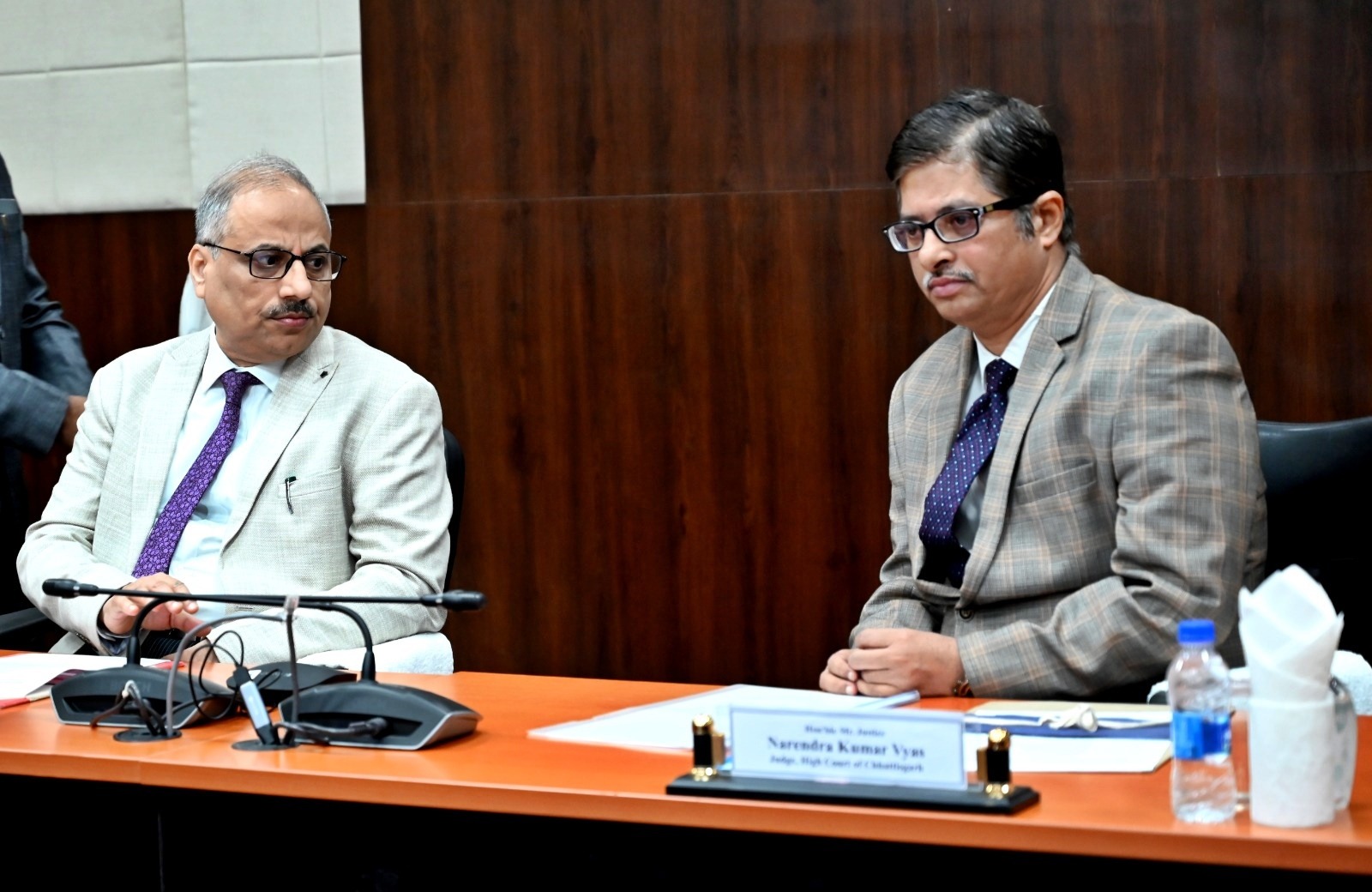 आवासीय कॉलोनी राज्य के लिए बने मिसाल : चीफ जस्टिस श्री सिन्हा आवासीय कॉलोनी राज्य के लिए बने मिसाल : चीफ जस्टिस श्री सिन्हा