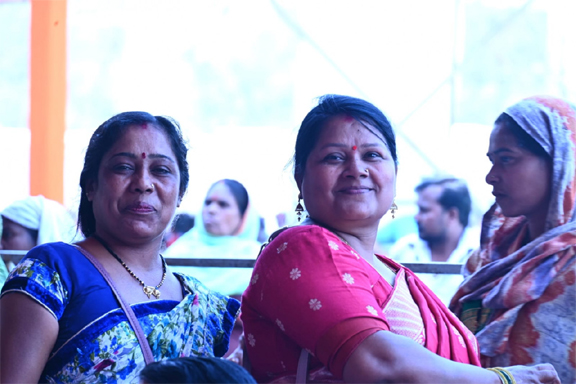 आर्थिक आत्मनिर्भरता का सहज उत्साह आर्थिक आत्मनिर्भरता का सहज उत्साह