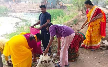 गायत्री परिवार के द्वारा गंगा सप्तमी पर मां गायत्री और गंगा के पूजन के साथ नदियों व सरोवरों को स्वच्छ रखने का लिया संकल्प गायत्री परिवार के द्वारा गंगा सप्तमी पर मां गायत्री और गंगा के पूजन के साथ नदियों व सरोवरों को स्वच्छ रखने का लिया संकल्प