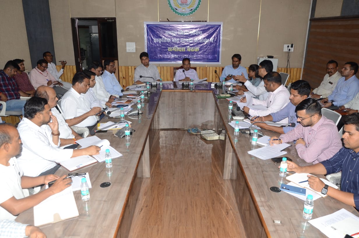 बीज एवं उर्वरक का अग्रिम उठाव के लिए कृषकों को प्रोत्साहित करें: डॉ गौरव सिंह बीज एवं उर्वरक का अग्रिम उठाव के लिए कृषकों को प्रोत्साहित करें: डॉ गौरव सिंह