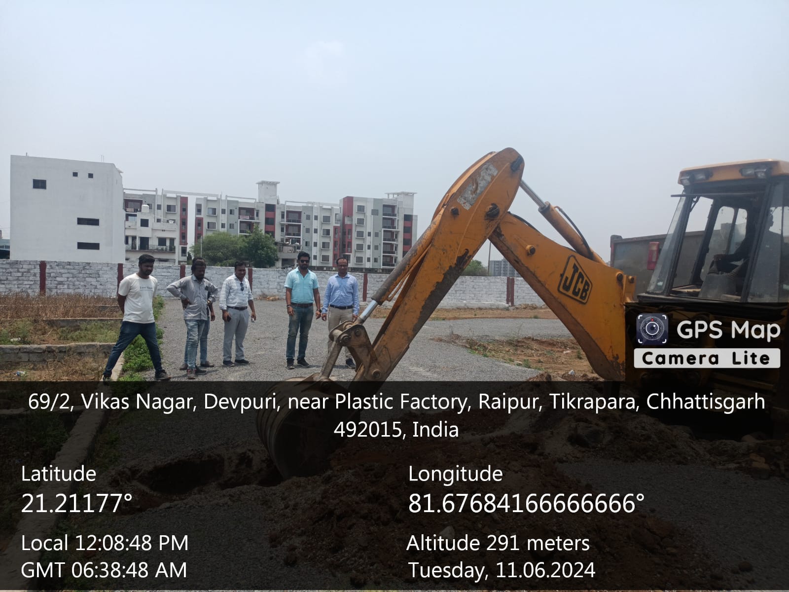 देवपुरी -कृष्णापुरी में 3 स्थानों में लगभग 7 एकड़ निजी भूमि पर की जा रही अवैध प्लाटिंग पर लगी रोक, सामान भी जप्त देवपुरी -कृष्णापुरी में 3 स्थानों में लगभग 7 एकड़ निजी भूमि पर की जा रही अवैध प्लाटिंग पर लगी रोक, सामान भी जप्त