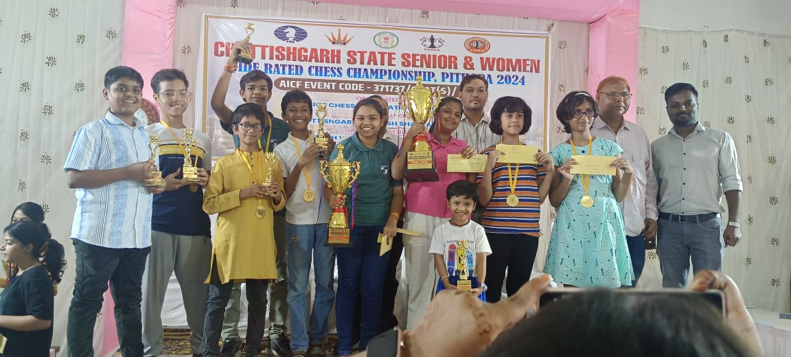 महिला वर्ग में तनीशा राज्य विजेता ,प्राची उपविजेता बनी महिला वर्ग में तनीशा राज्य विजेता ,प्राची उपविजेता बनी