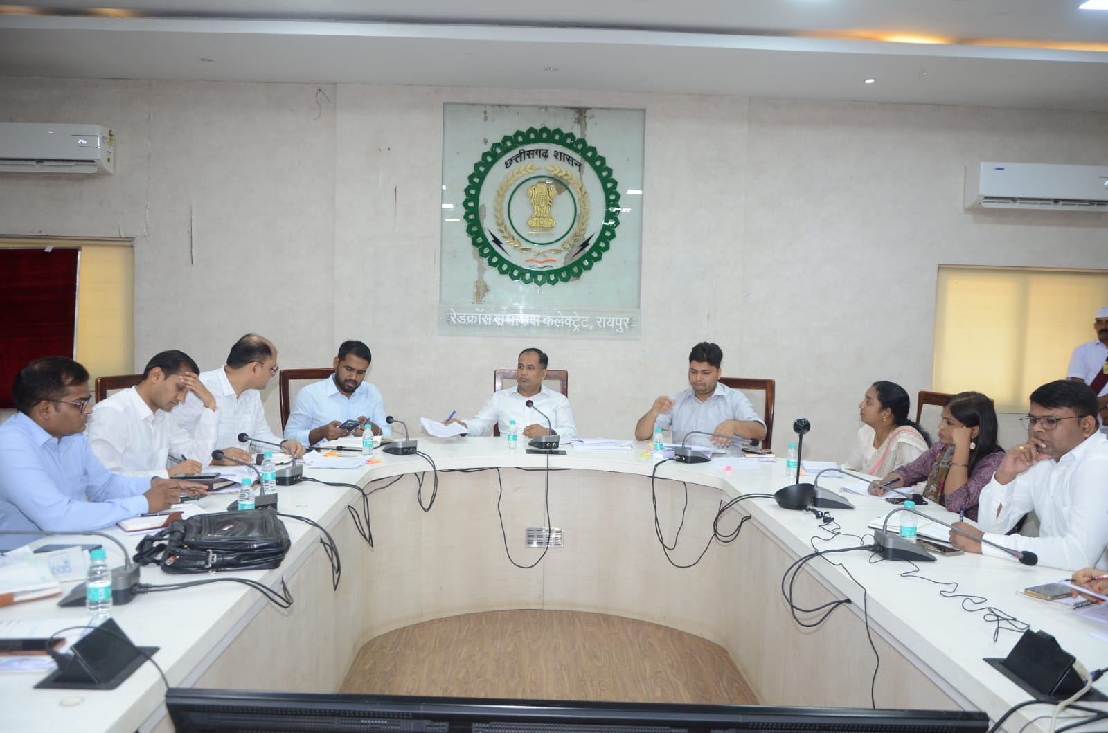 आश्रम छात्रावास के लिए नियुक्त होंगे पालक अधिकारी आश्रम छात्रावास के लिए नियुक्त होंगे पालक अधिकारी