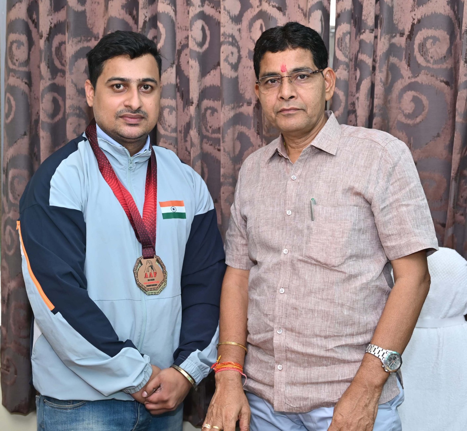 श्रीमंत झा ने पैरा आर्म रेसलिंग में विदेशों में लहराया परचम श्रीमंत झा ने पैरा आर्म रेसलिंग में विदेशों में लहराया परचम