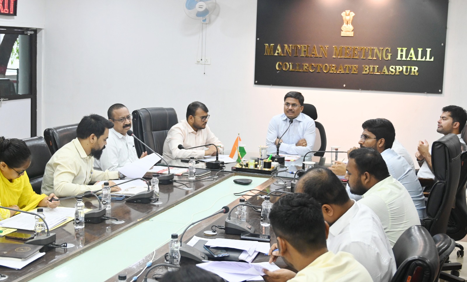 एक पेड़ मां के नाम अभियान के तहत हर पंचायत में एक हजार पौधे लगाए जाएंगे एक पेड़ मां के नाम अभियान के तहत हर पंचायत में एक हजार पौधे लगाए जाएंगे