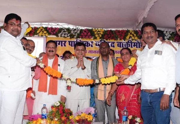 बांकीमोंगरा के विकास में फंड की नहीं होगी कमी -मंत्री लखन लाल देवांगन बांकीमोंगरा के विकास में फंड की नहीं होगी कमी -मंत्री लखन लाल देवांगन