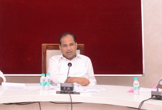 कलेक्टर डॉ. गौरव कुमार सिंह ने स्वतंत्रता दिवस की तैयारियों को लेकर की बैठक कलेक्टर डॉ. गौरव कुमार सिंह ने स्वतंत्रता दिवस की तैयारियों को लेकर की बैठक