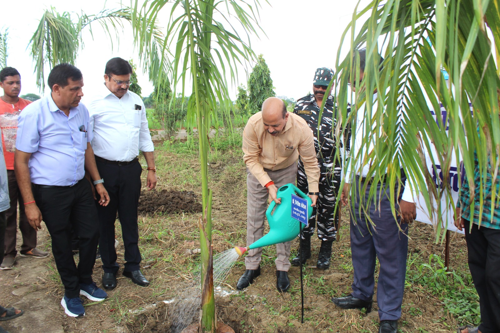 ‘‘एक पेड़ मां के नाम’’ अभियान के तहत इंदिरा गांधी कृषि विश्वविद्यालय परिसर में हुआ वृक्षारोपण ‘‘एक पेड़ मां के नाम’’ अभियान के तहत इंदिरा गांधी कृषि विश्वविद्यालय परिसर में हुआ वृक्षारोपण
