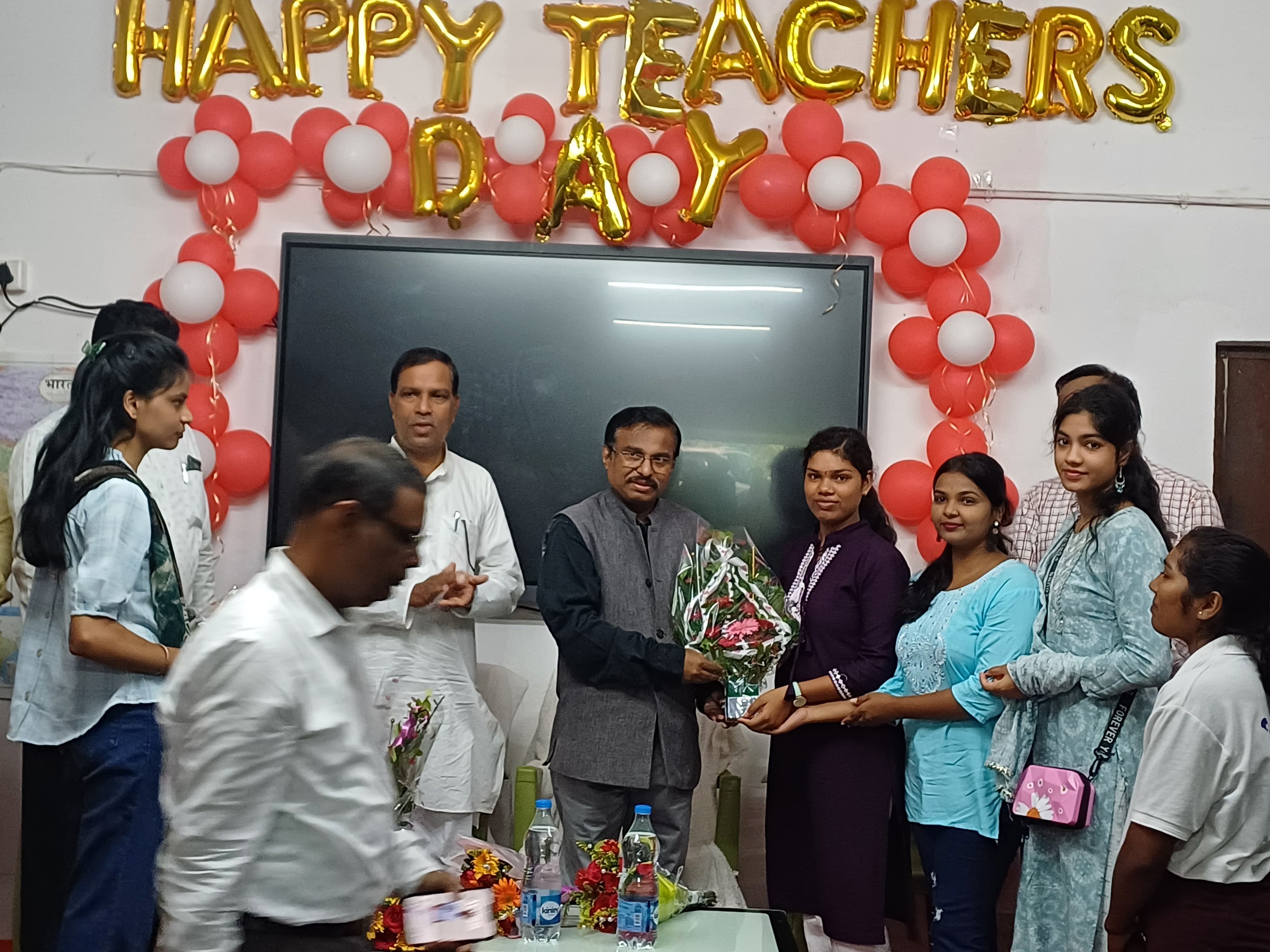 डॉ अम्बेडकर ज्ञान केंद्र कर रहा बच्चों का बेहतर भविष्य निर्माण – कमिश्नर महादेव कावरे डॉ अम्बेडकर ज्ञान केंद्र कर रहा बच्चों का बेहतर भविष्य निर्माण – कमिश्नर महादेव कावरे