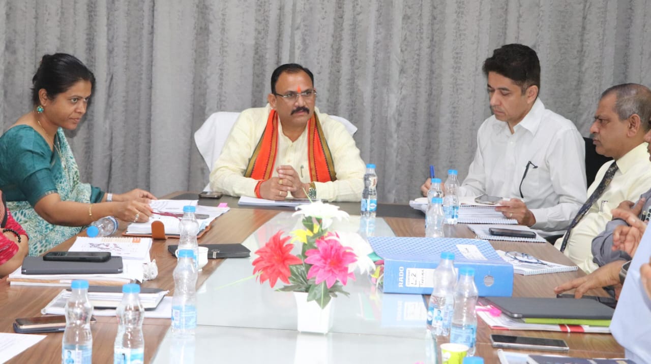 स्वास्थ्य मंत्री ने अम्बेडकर चिकित्सालय में चिकित्सा सुविधाओं के सुदृढ़ीकरण और विस्तार के सम्बन्ध में दिए निर्देश स्वास्थ्य मंत्री ने अम्बेडकर चिकित्सालय में चिकित्सा सुविधाओं के सुदृढ़ीकरण और विस्तार के सम्बन्ध में दिए निर्देश