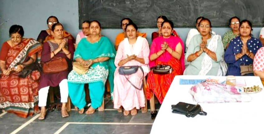 महाराष्ट्र मंडल के केंद्रों में हुआ रामरक्षा स्त्रोत व हनुमान चालीसा का सामूहिक पाठ महाराष्ट्र मंडल के केंद्रों में हुआ रामरक्षा स्त्रोत व हनुमान चालीसा का सामूहिक पाठ