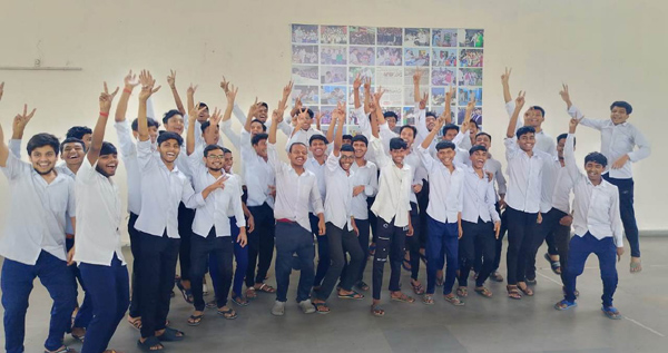 जेईई मेंस-2025 में प्रयास के बच्चों का शानदार प्रदर्शन जेईई मेंस-2025 में प्रयास के बच्चों का शानदार प्रदर्शन