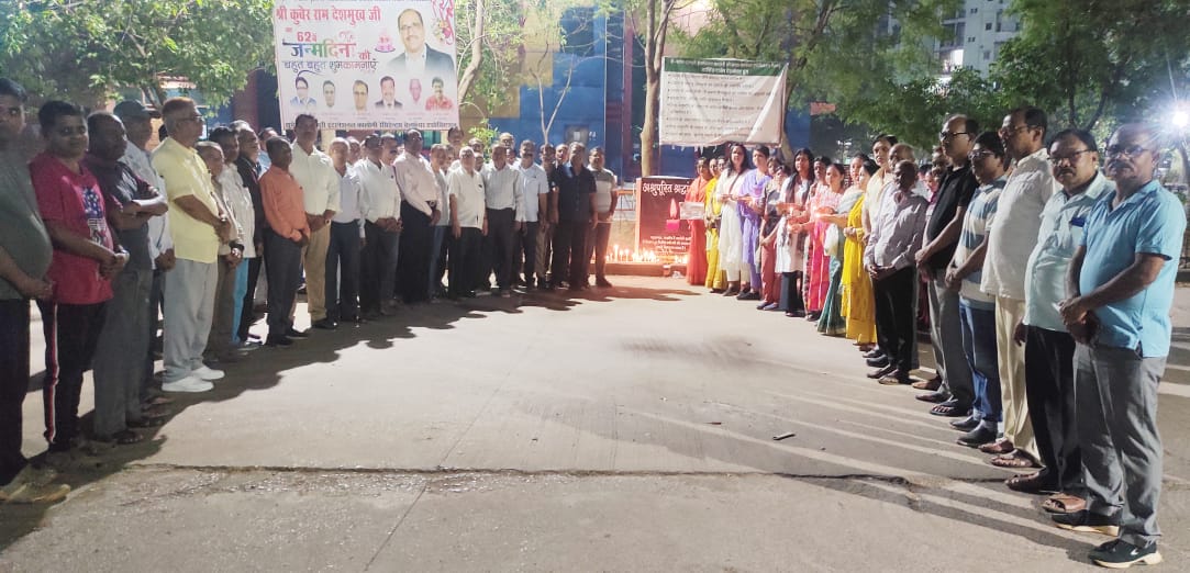 निर्दोष पर्यटकों के नरसंहार पर तालपुरी में फूटा गुस्सा, आतंकवाद मुर्दाबाद के लगे नारे निर्दोष पर्यटकों के नरसंहार पर तालपुरी में फूटा गुस्सा, आतंकवाद मुर्दाबाद के लगे नारे