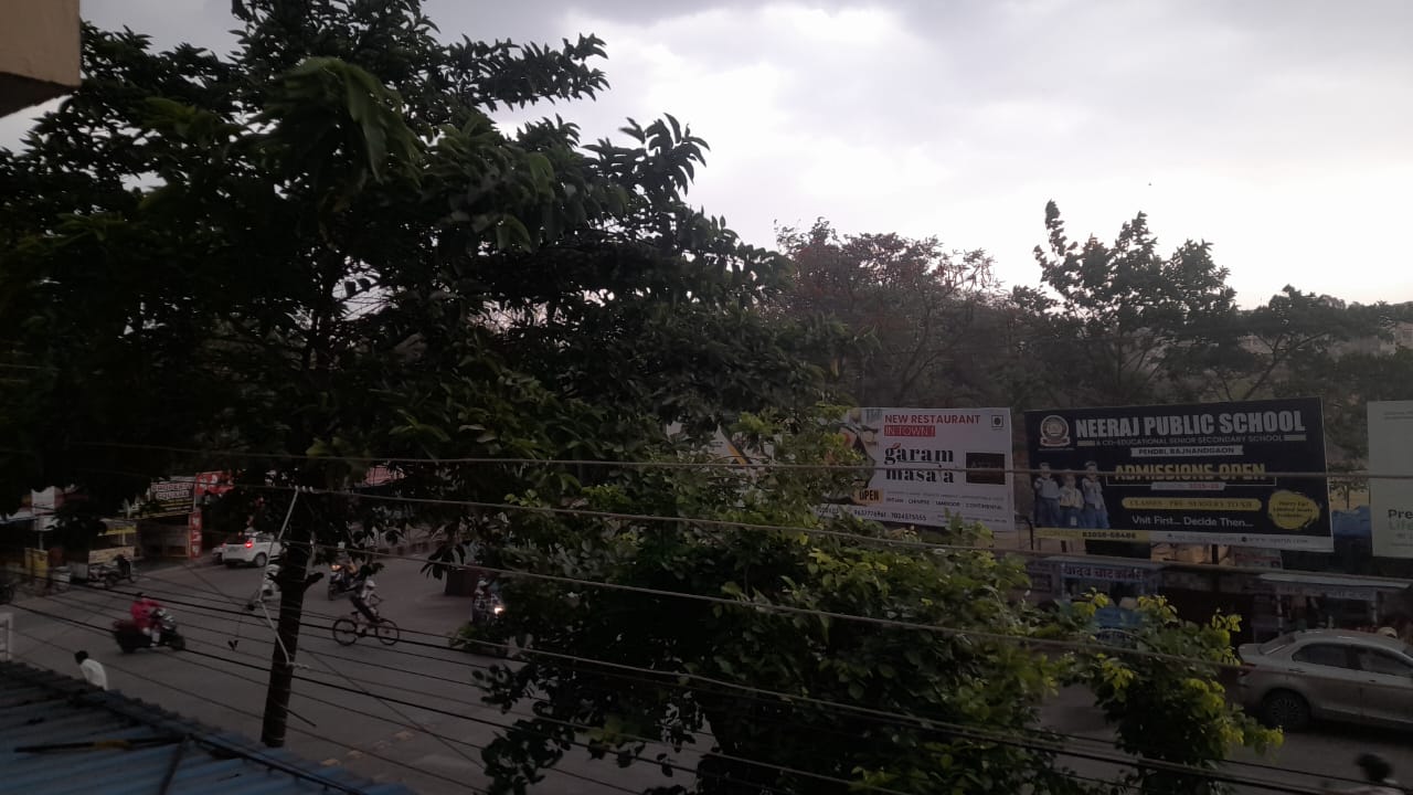 आंधी-तूफान से बिज़ली टावरों, लाइनो को भारी क्षति, जांबाज़ बिज़ली अमले ने चंद घंटों में शुरू की आपूर्ति, कुछ स्थानों पर रात भर चलेगा काम आंधी-तूफान से बिज़ली टावरों, लाइनो को भारी क्षति, जांबाज़ बिज़ली अमले ने चंद घंटों में शुरू की आपूर्ति, कुछ स्थानों पर रात भर चलेगा काम