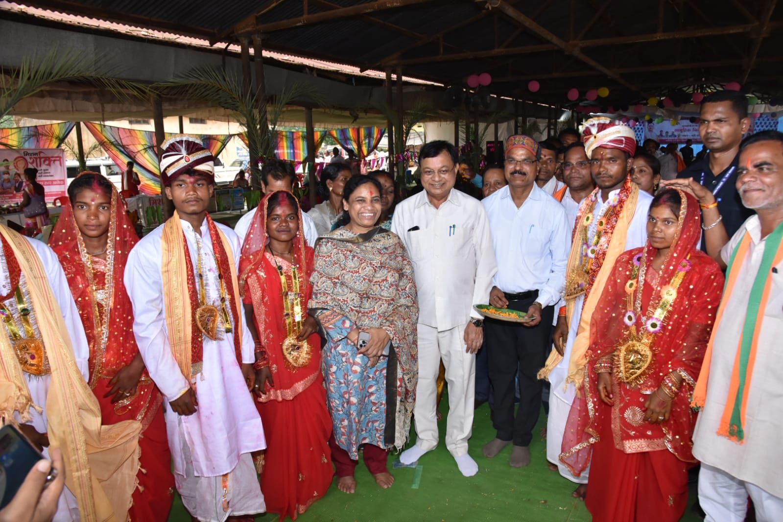 मुख्यमंत्री कन्या विवाह योजना के तहत 48 जोड़़े परिणय सूत्र में बंधे मुख्यमंत्री कन्या विवाह योजना के तहत 48 जोड़़े परिणय सूत्र में बंधे