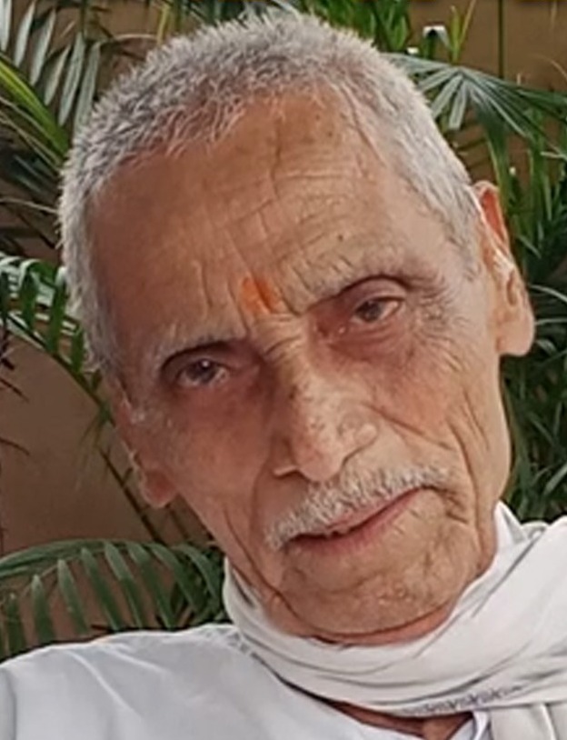 गांधीवादी समाजसेवी डॉ द्विवेदी का अवसान गांधीवादी समाजसेवी डॉ द्विवेदी का अवसान