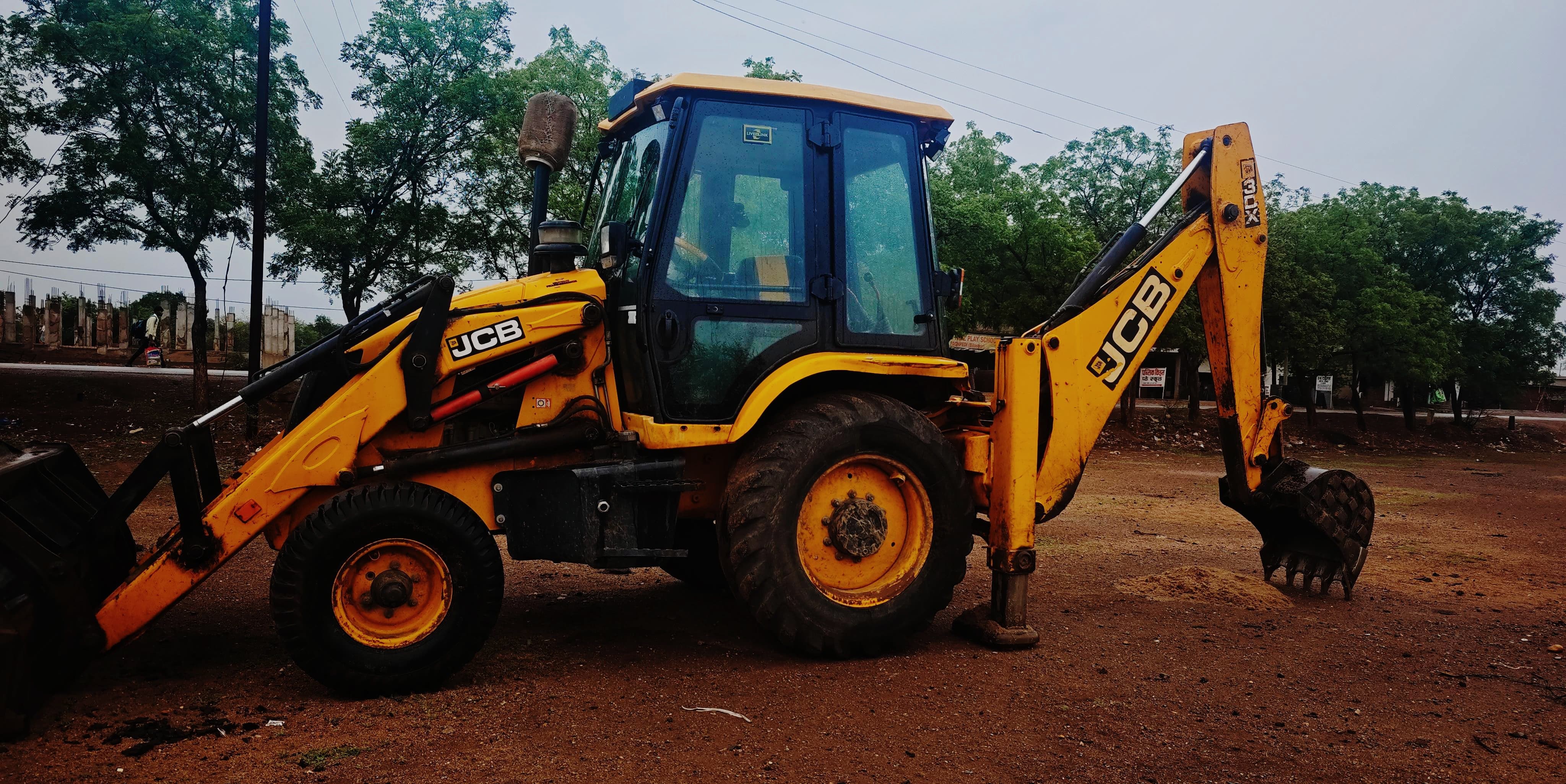 खनिज रेत के अवैध उत्तखनन, 1 जेसीबी जप्त खनिज रेत के अवैध उत्तखनन, 1 जेसीबी जप्त