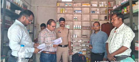 औषधि परीक्षण में 03 दवाएं अमानक, नशीली दवाओं के खिलाफ छापेमारी तेज औषधि परीक्षण में 03 दवाएं अमानक, नशीली दवाओं के खिलाफ छापेमारी तेज