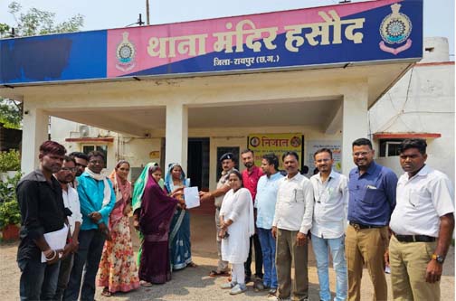 अवैध शराब बिक्री और अतिक्रमण से त्रस्त संकरी के ग्रामीणों ने थाना प्रभारी व तहसीलदार को सौंपा ज्ञापन अवैध शराब बिक्री और अतिक्रमण से त्रस्त संकरी के ग्रामीणों ने थाना प्रभारी व तहसीलदार को सौंपा ज्ञापन