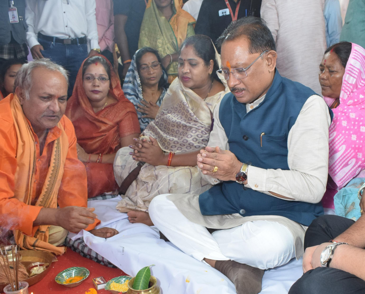 मुख्यमंत्री ने दुलदुला में 3 करोड़ से अधिक के विकास कार्यों का किया लोकार्पण व भूमिपूजन मुख्यमंत्री ने दुलदुला में 3 करोड़ से अधिक के विकास कार्यों का किया लोकार्पण व भूमिपूजन