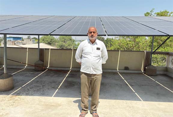 प्रधानमंत्री सूर्यघर मुफ्त बिजली योजना सौर ऊर्जा अक्षय ऊर्जा के उपयोग की एक बेहतरीन मिसाल प्रधानमंत्री सूर्यघर मुफ्त बिजली योजना सौर ऊर्जा अक्षय ऊर्जा के उपयोग की एक बेहतरीन मिसाल