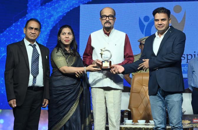 जीवन रक्षक डॉक्टर समाज के सच्चे नायक हैं - श्री डेका जीवन रक्षक डॉक्टर समाज के सच्चे नायक हैं - श्री डेका