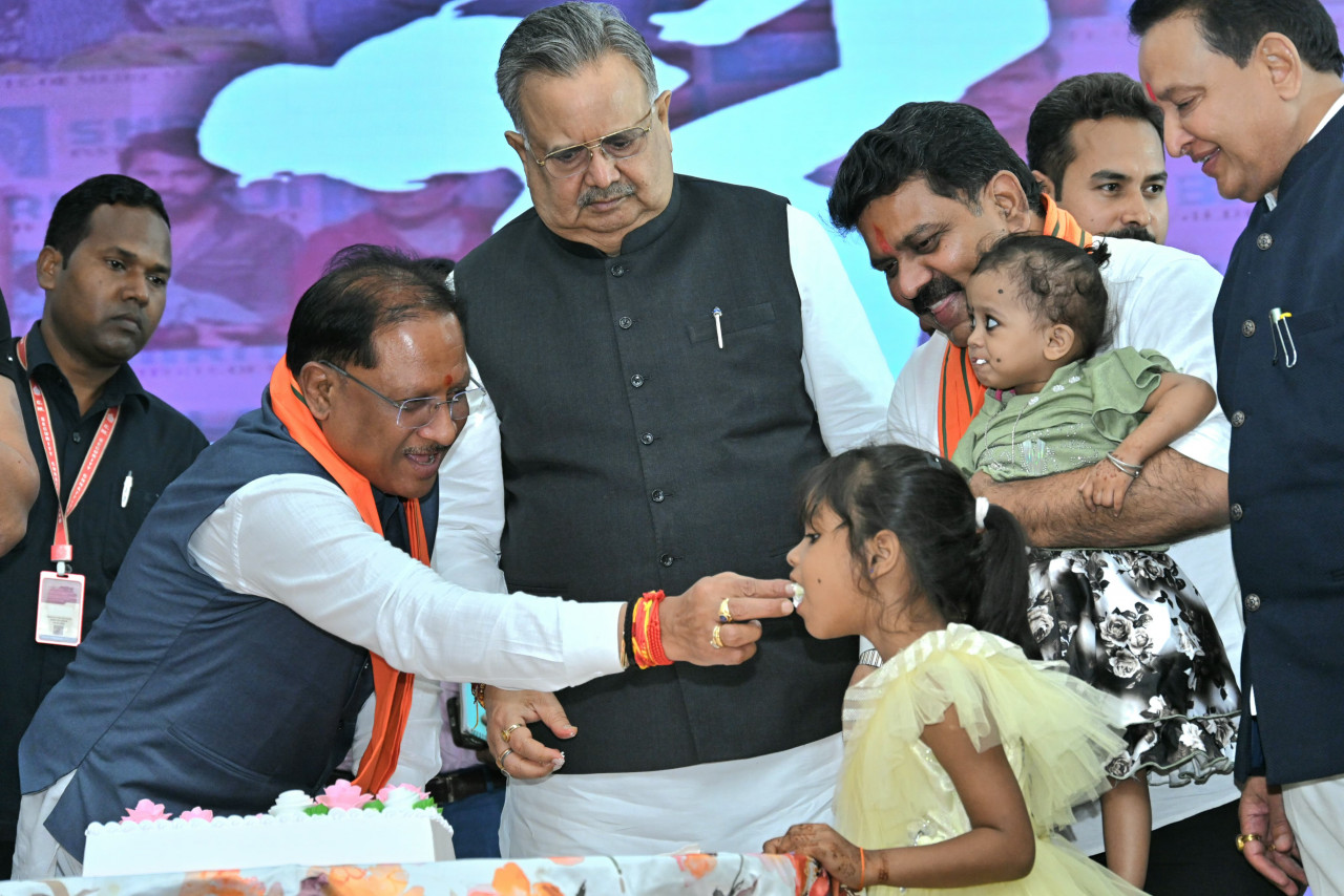 छत्तीसगढ़ को नए राज्य के रूप में श्रद्धेय अटल जी से मिली महत्वपूर्ण सौगात – मुख्यमंत्री श्री साय छत्तीसगढ़ को नए राज्य के रूप में श्रद्धेय अटल जी से मिली महत्वपूर्ण सौगात – मुख्यमंत्री श्री साय