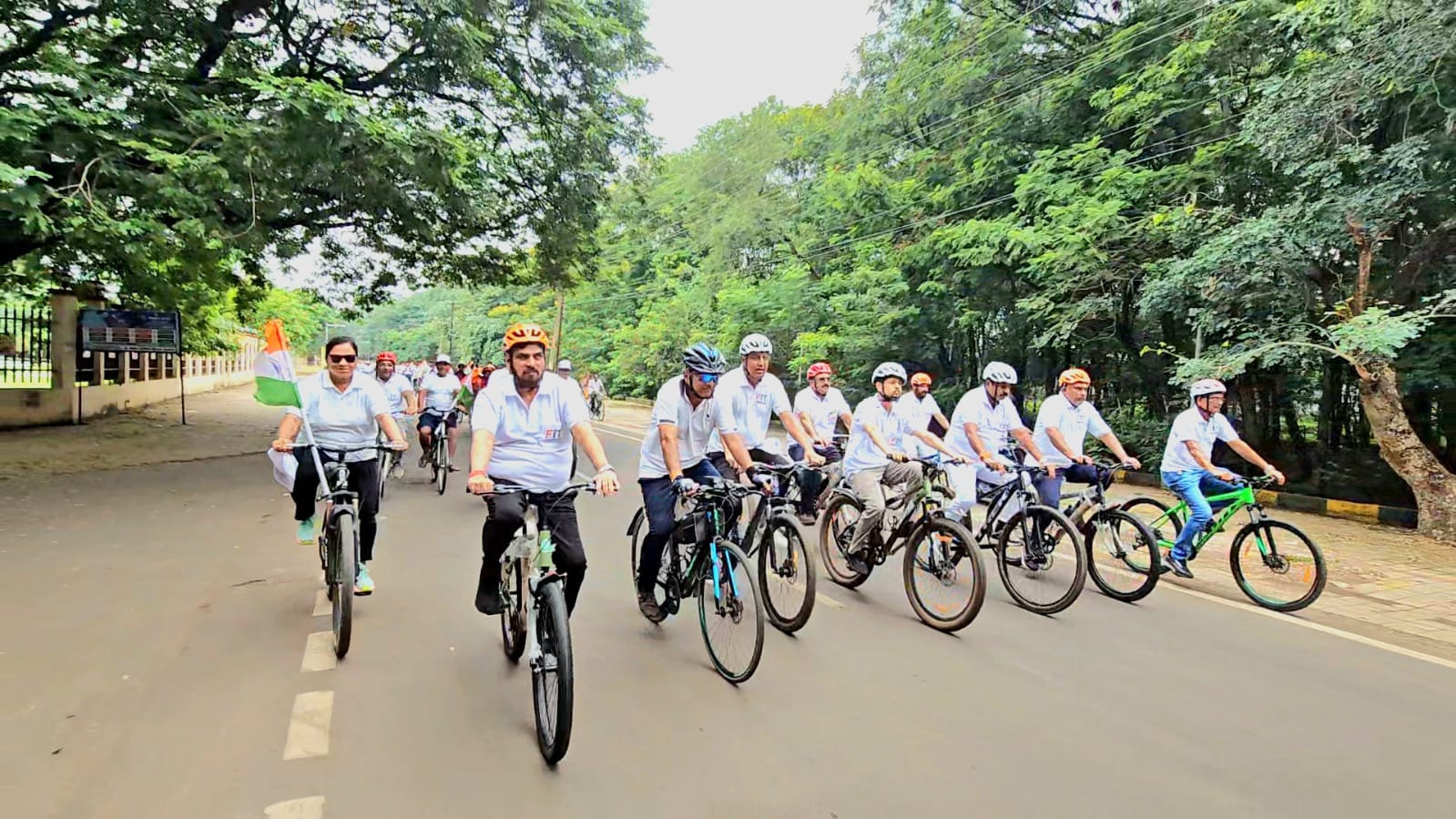 मेजर ध्यानचंद की स्मृति में फिट इंडिया छ.ग. राज्य स्तरीय सायकल रैली का आयोजन संपन्न मेजर ध्यानचंद की स्मृति में फिट इंडिया छ.ग. राज्य स्तरीय सायकल रैली का आयोजन संपन्न