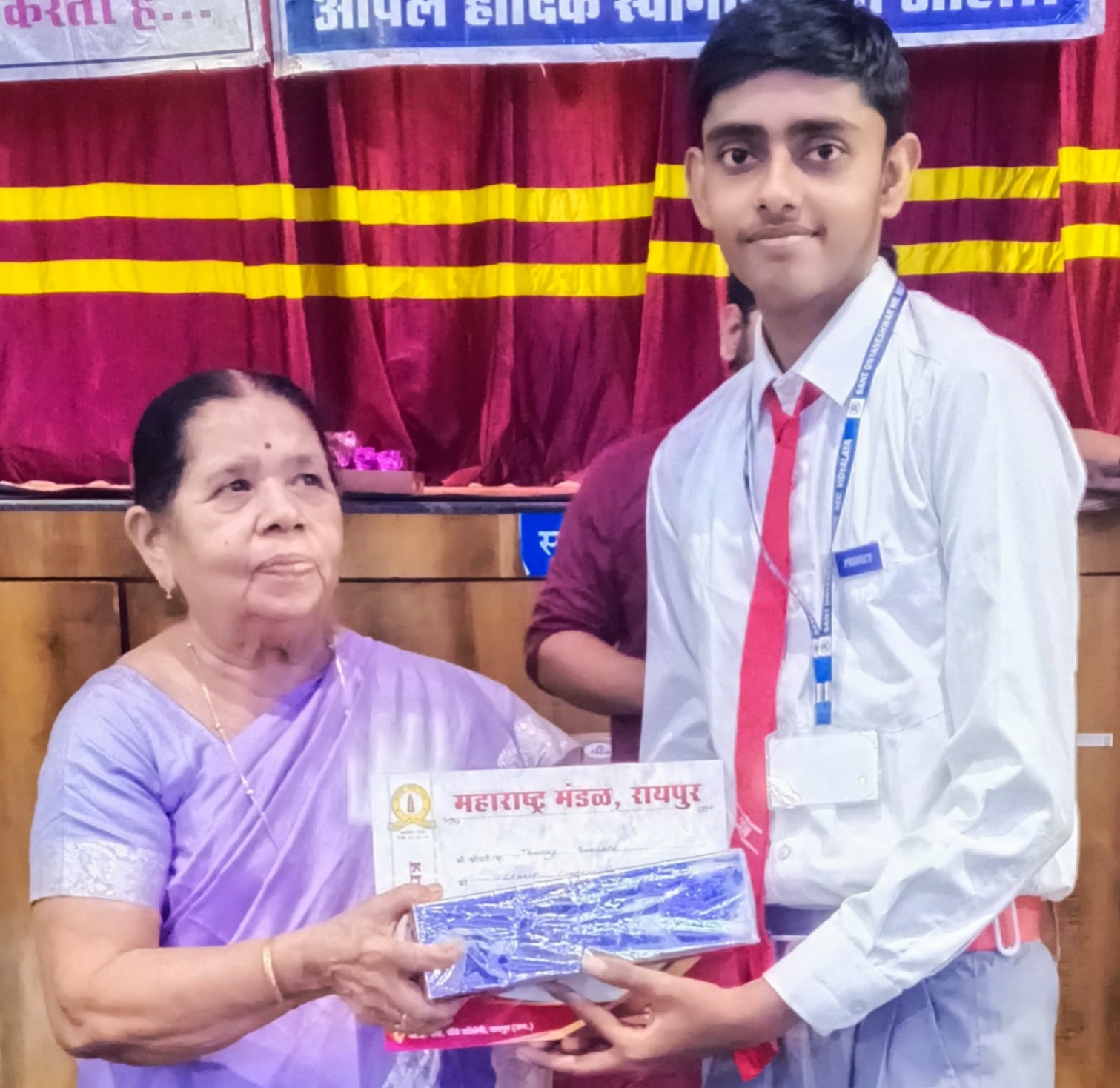 ‘एक मैसेज फारवर्ड और सैकड़ों लोग उतर आएंगे सड़कों पर’ ‘एक मैसेज फारवर्ड और सैकड़ों लोग उतर आएंगे सड़कों पर’