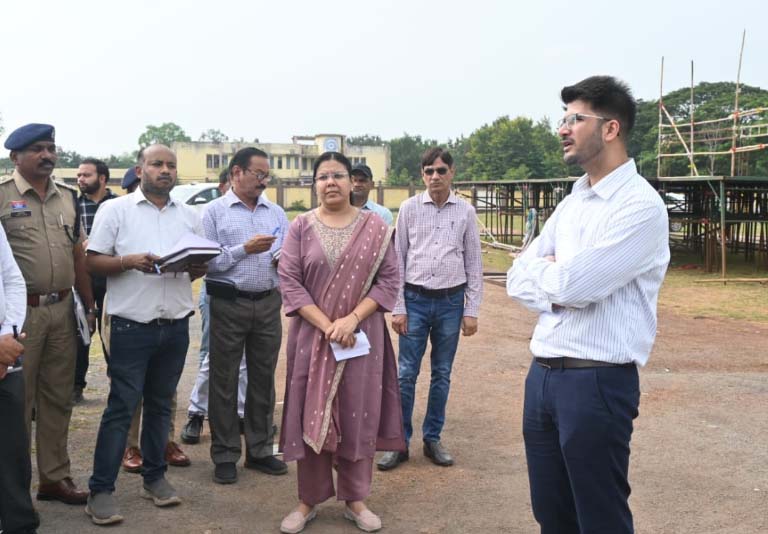 पंडित चक्रपाणी शुक्ल हाई स्कूल मैदान में होगा तीन दिनी राज्योत्सव का आयोजन पंडित चक्रपाणी शुक्ल हाई स्कूल मैदान में होगा तीन दिनी राज्योत्सव का आयोजन