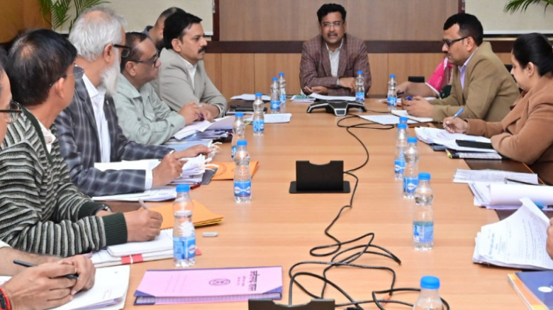 आदिम जाति विभाग के सभी निगम, बोर्ड और आयोगों में एक जनवरी से होगा ई-ऑफिस के माध्यम से काम-काज: सोनमणि बोरा आदिम जाति विभाग के सभी निगम, बोर्ड और आयोगों में एक जनवरी से होगा ई-ऑफिस के माध्यम से काम-काज: सोनमणि बोरा