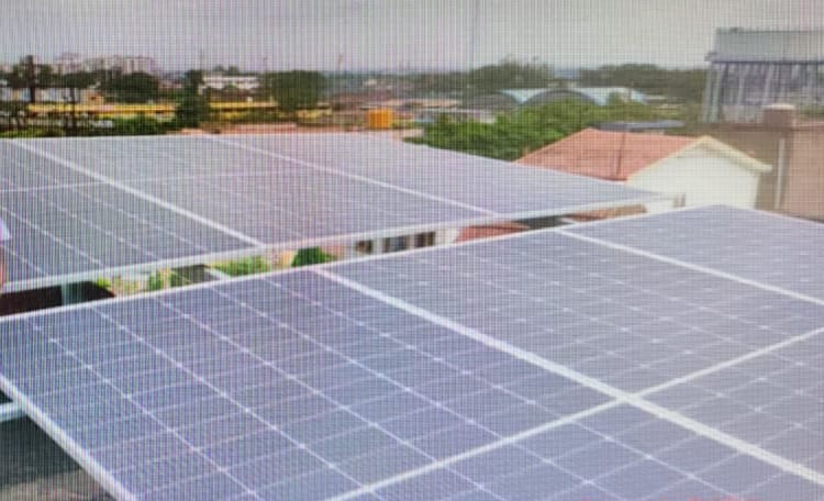 पीएम सूर्यघर मुक्त बिजली योजना के तहत सोलर प्लांट स्थापना में तेजी पीएम सूर्यघर मुक्त बिजली योजना के तहत सोलर प्लांट स्थापना में तेजी