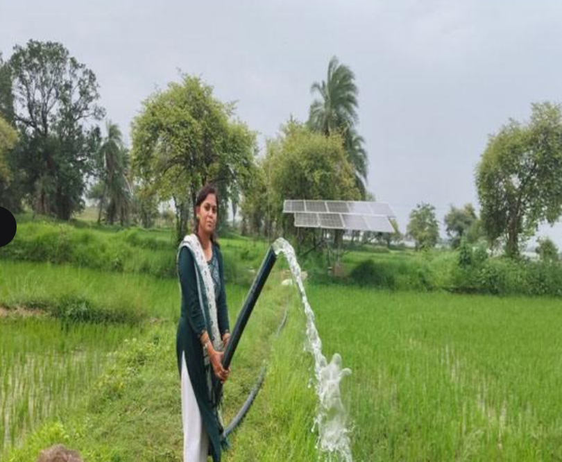 सौर सुजला योजना से ग्रामीण अर्थव्यवस्था हो रही मजबूत सौर सुजला योजना से ग्रामीण अर्थव्यवस्था हो रही मजबूत