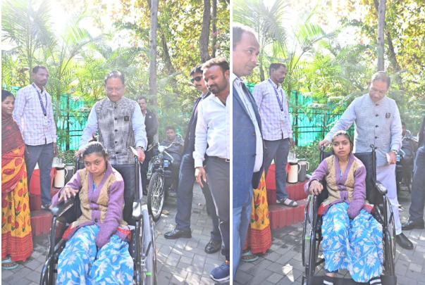 मुख्यमंत्री जनदर्शन में दिव्यांगजनों को मिली राहत मुख्यमंत्री जनदर्शन में दिव्यांगजनों को मिली राहत