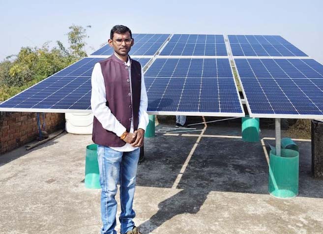 प्रधानमंत्री सूर्यघर मुफ्त बिजली योजना के लिए ग्रामीण क्षेत्रों में बढ़ रहा रूझान प्रधानमंत्री सूर्यघर मुफ्त बिजली योजना के लिए ग्रामीण क्षेत्रों में बढ़ रहा रूझान