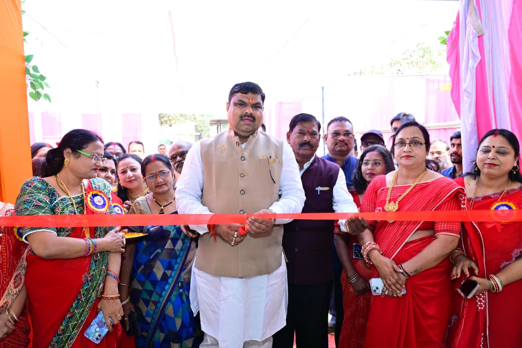 सामुदायिक भवन में अतिरिक्त कक्ष, मंत्री गजेन्द्र यादव ने किया लोकार्पण सामुदायिक भवन में अतिरिक्त कक्ष, मंत्री गजेन्द्र यादव ने किया लोकार्पण